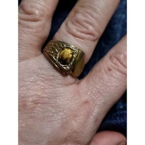 Gorgeous unisex tiger's eye gold plated ring